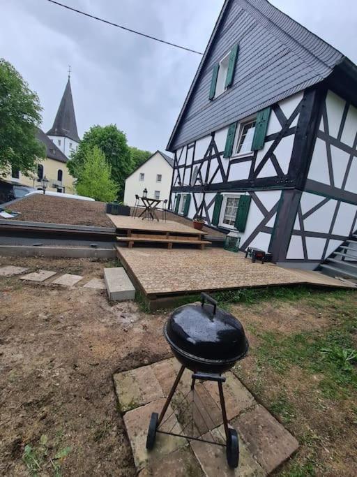 Ferienwohnung Bergischer Dreiklang Windeck Esterno foto